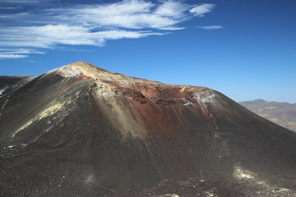 Nicaragua — León y el Cerro Negro