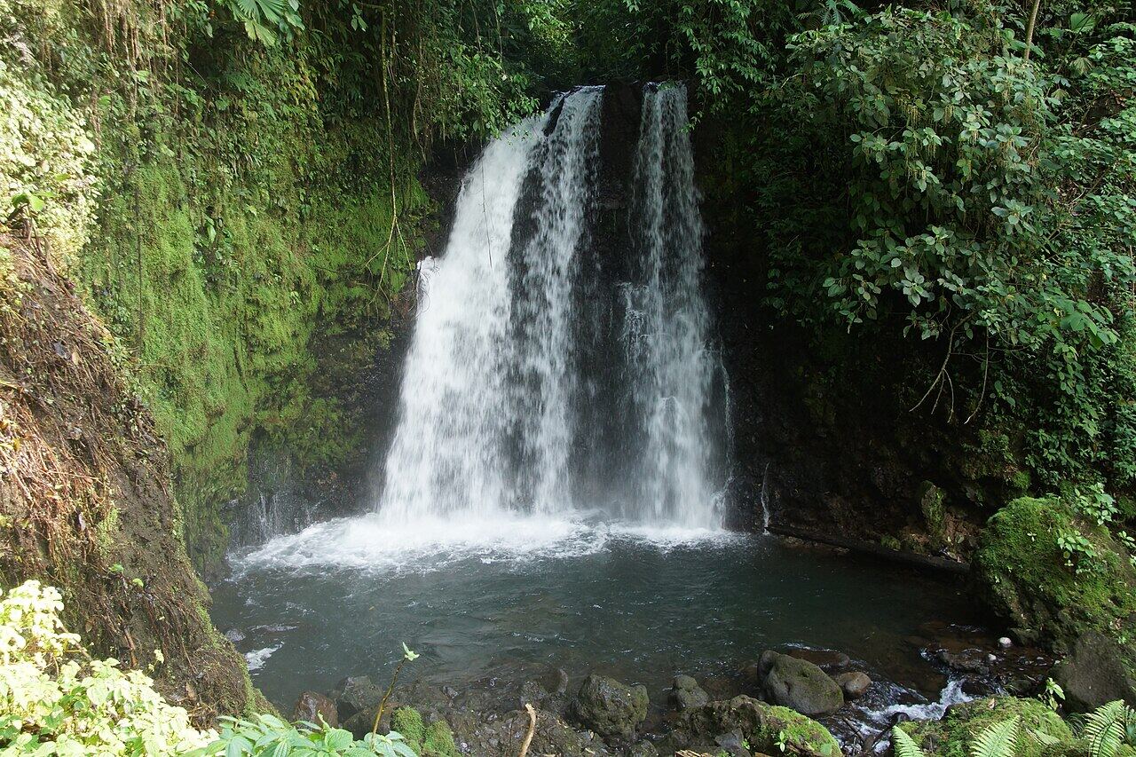 Cataratas y ríos